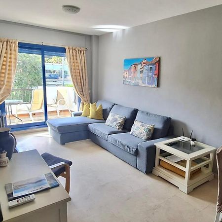 28 Mikonos Playa In Puerto De La Duquesa 2 Bed 2 Bath Apartment Ideally Located To The Beach & Marina Кастильо-де-Сабинильяс Экстерьер фото