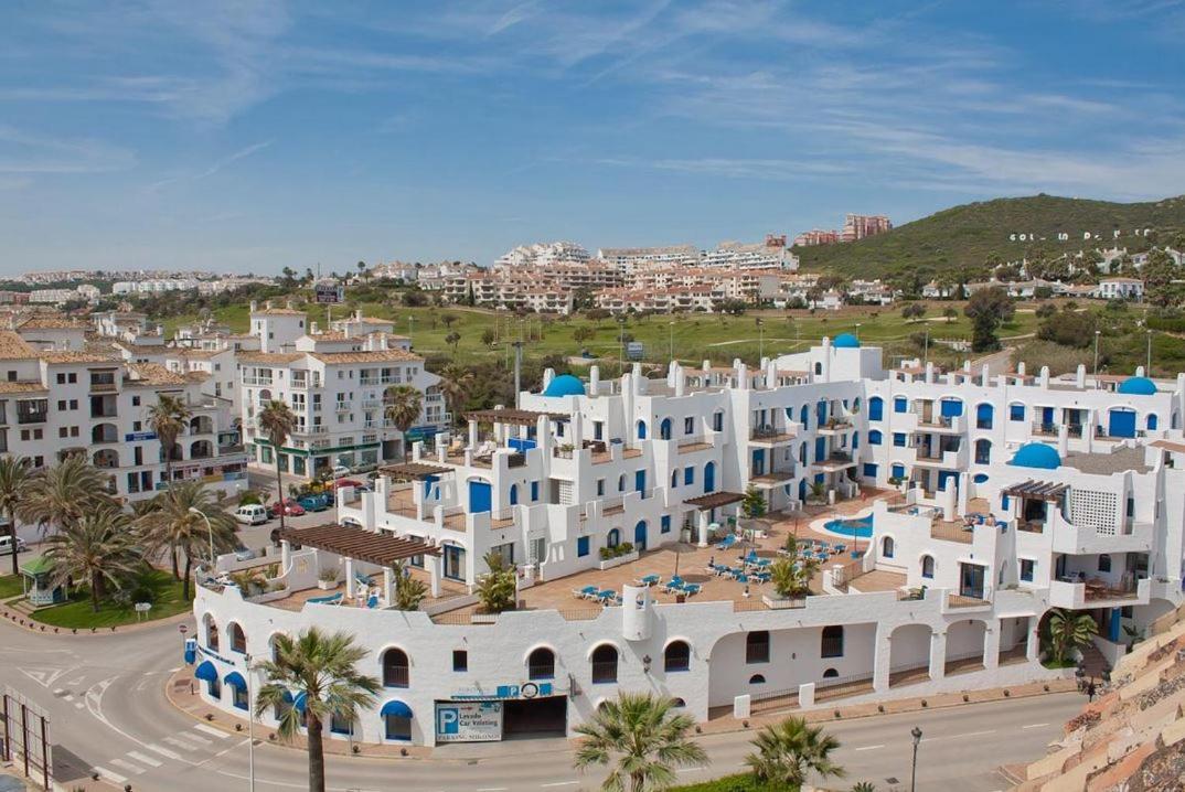 28 Mikonos Playa In Puerto De La Duquesa 2 Bed 2 Bath Apartment Ideally Located To The Beach & Marina Кастильо-де-Сабинильяс Экстерьер фото